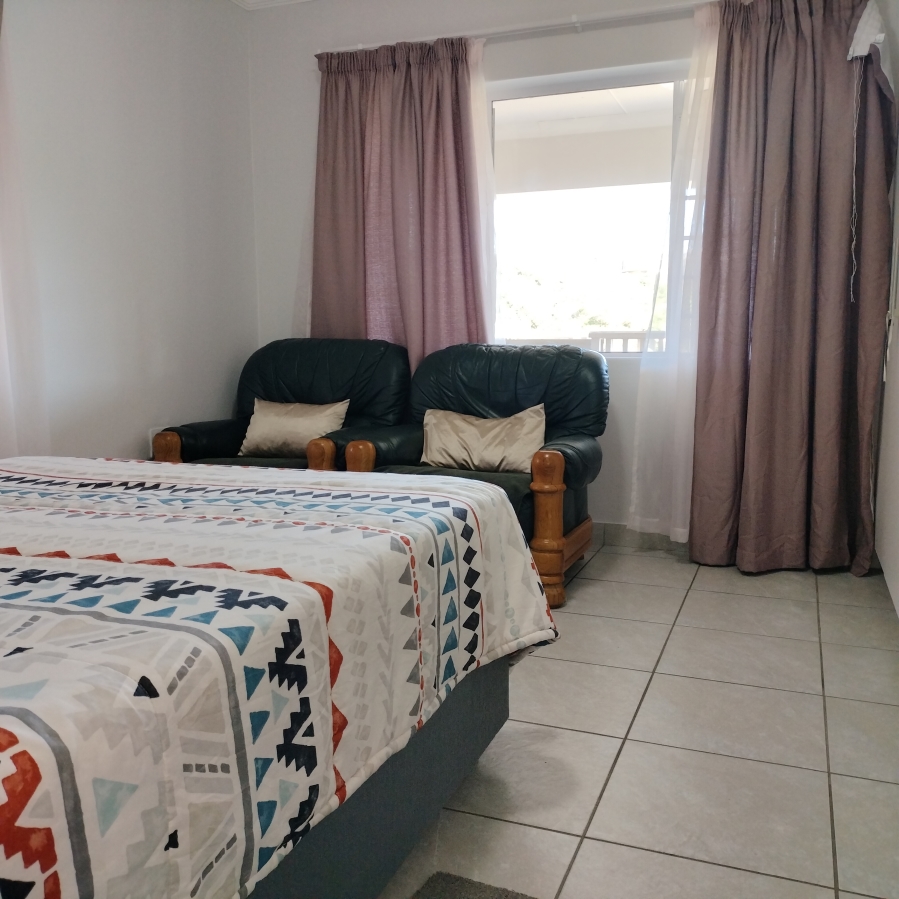 4 Bedroom Property for Sale in Grootbrakhoogte Western Cape